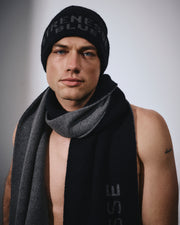 knitted scarf