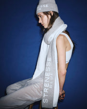 knitted scarf